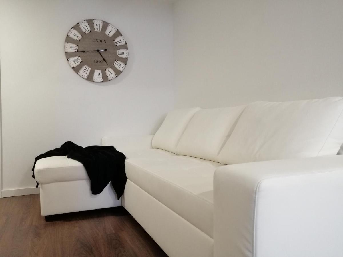 Homeforguest Bioma Modern & Minimalist Apartment サンタクルスデテネリフェ エクステリア 写真