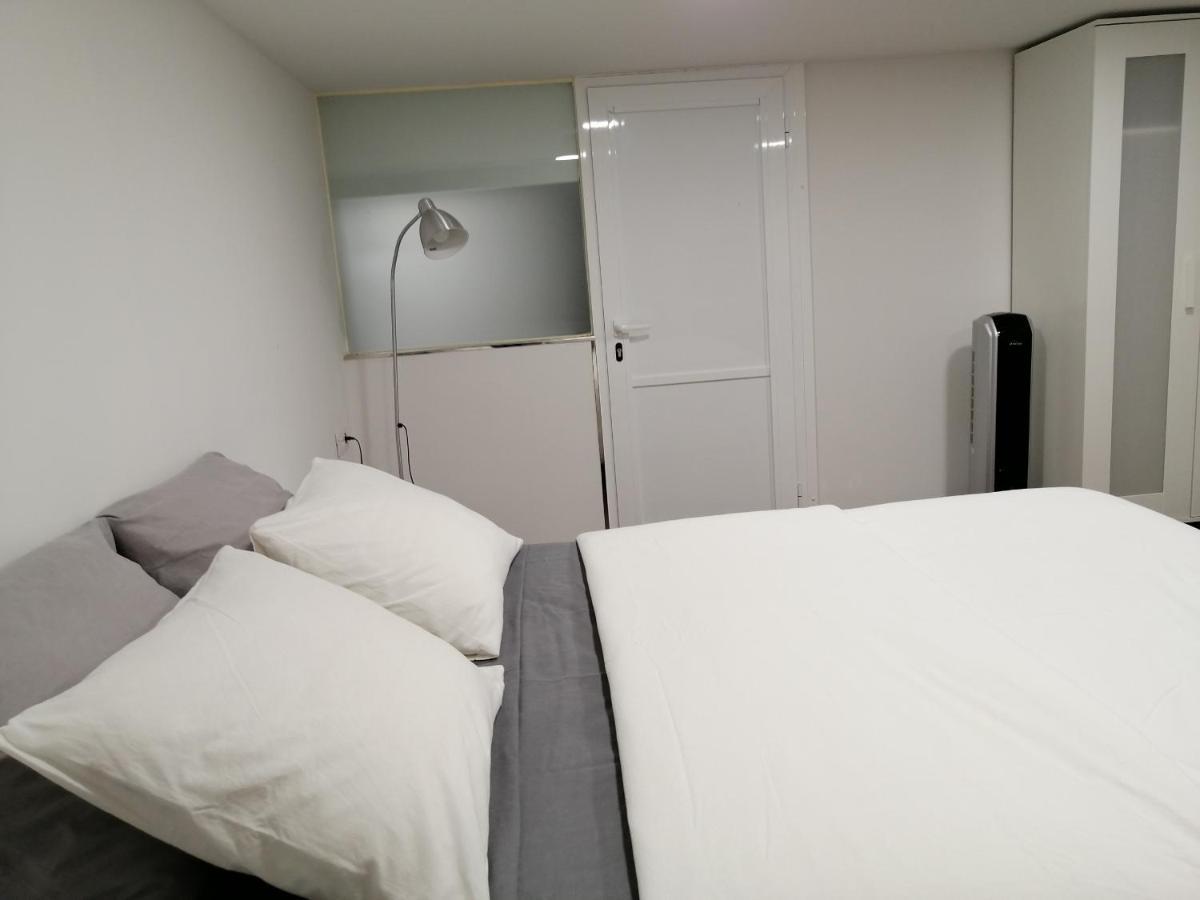 Homeforguest Bioma Modern & Minimalist Apartment サンタクルスデテネリフェ エクステリア 写真